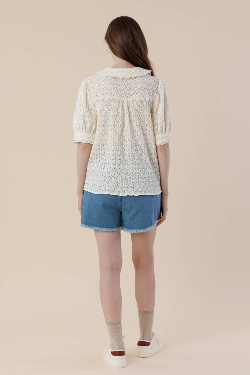 Peter Pan Collar Puff Sleeves Button-up Lace Blouse