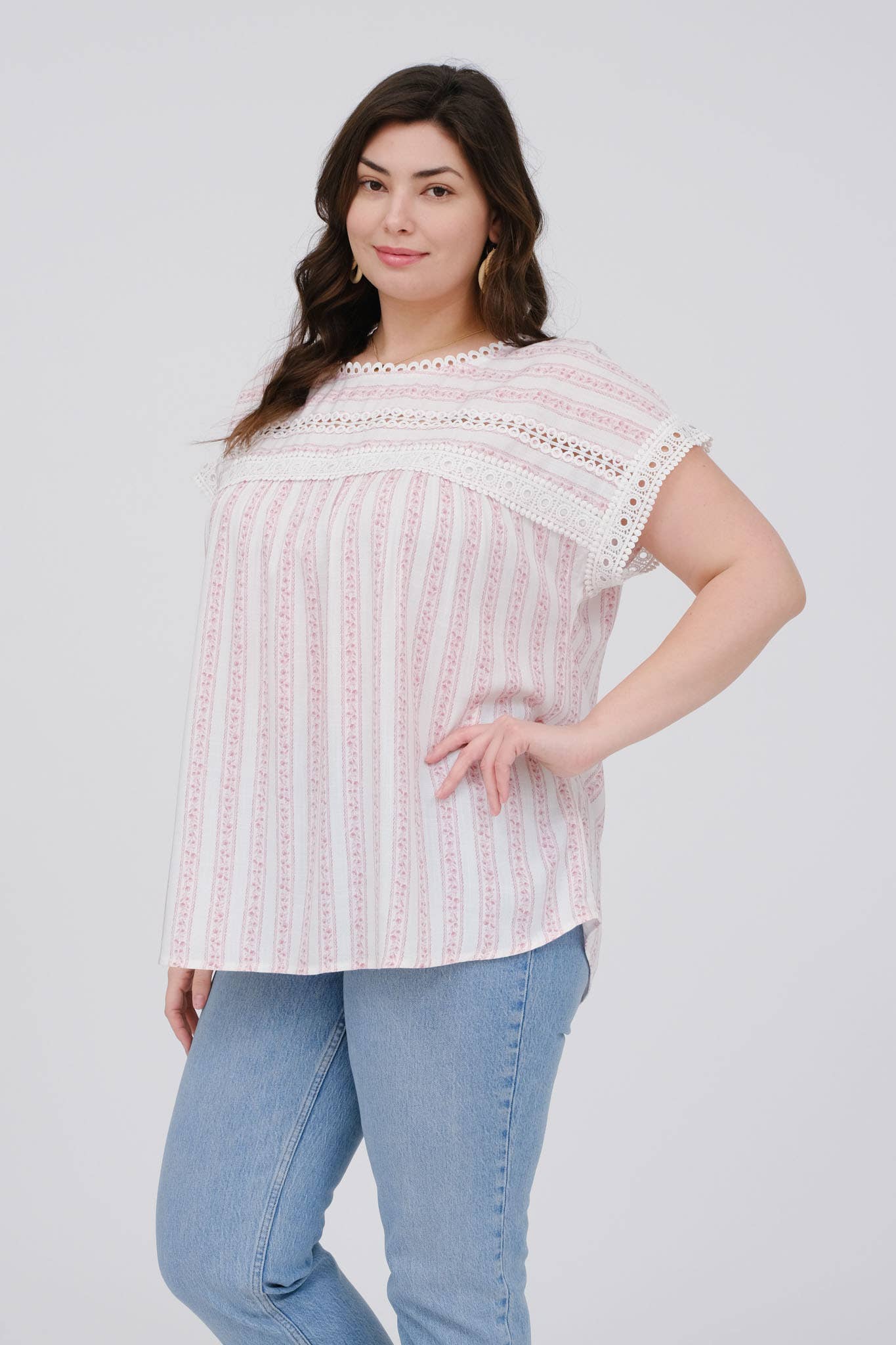 PLUS STRIPE FLORAL BATWING SHORT SLEEVE TOP