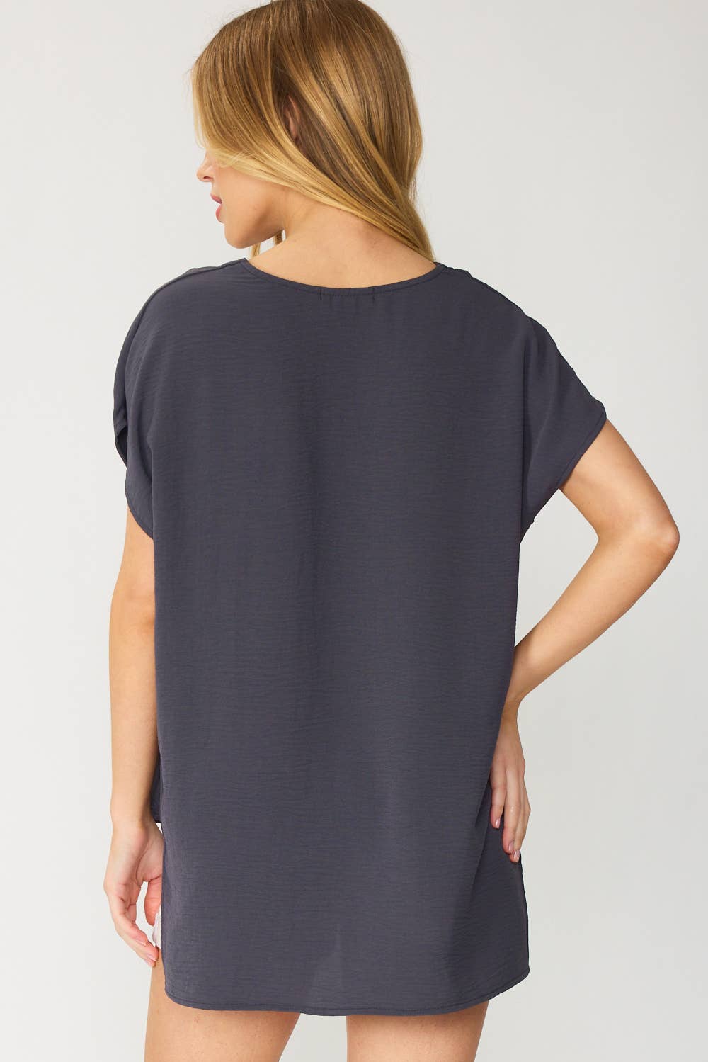 ST3611-PLUS - SOLID V NECK RELAXED FIT SHORT SLEEVE TOP
