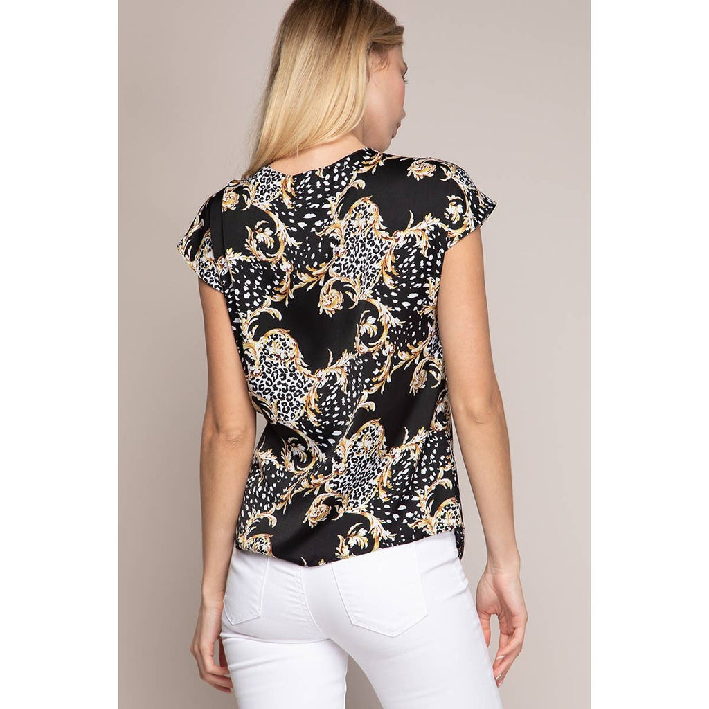 Twist Front Print Blouse