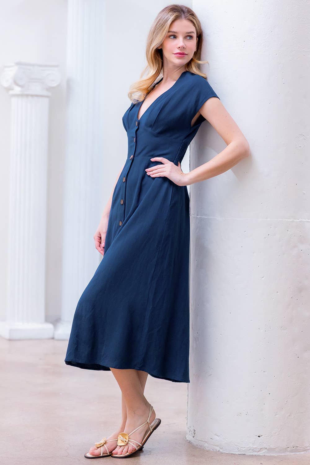 PD20378T-LINEN PLUNGE BUTTON DOWN  A-LINE MIDI DRESS