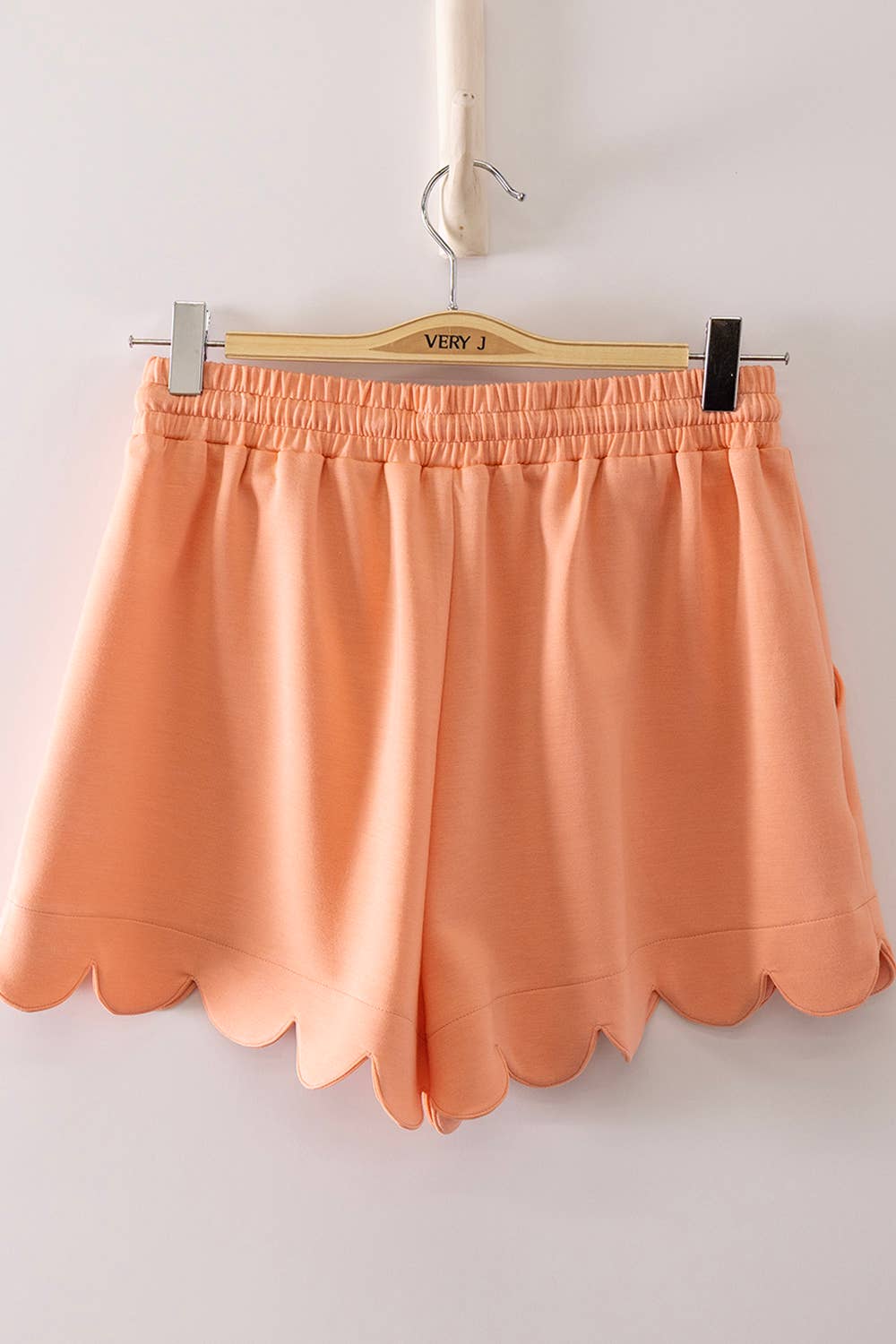 Half-Zip Scallop Active Shorts Set