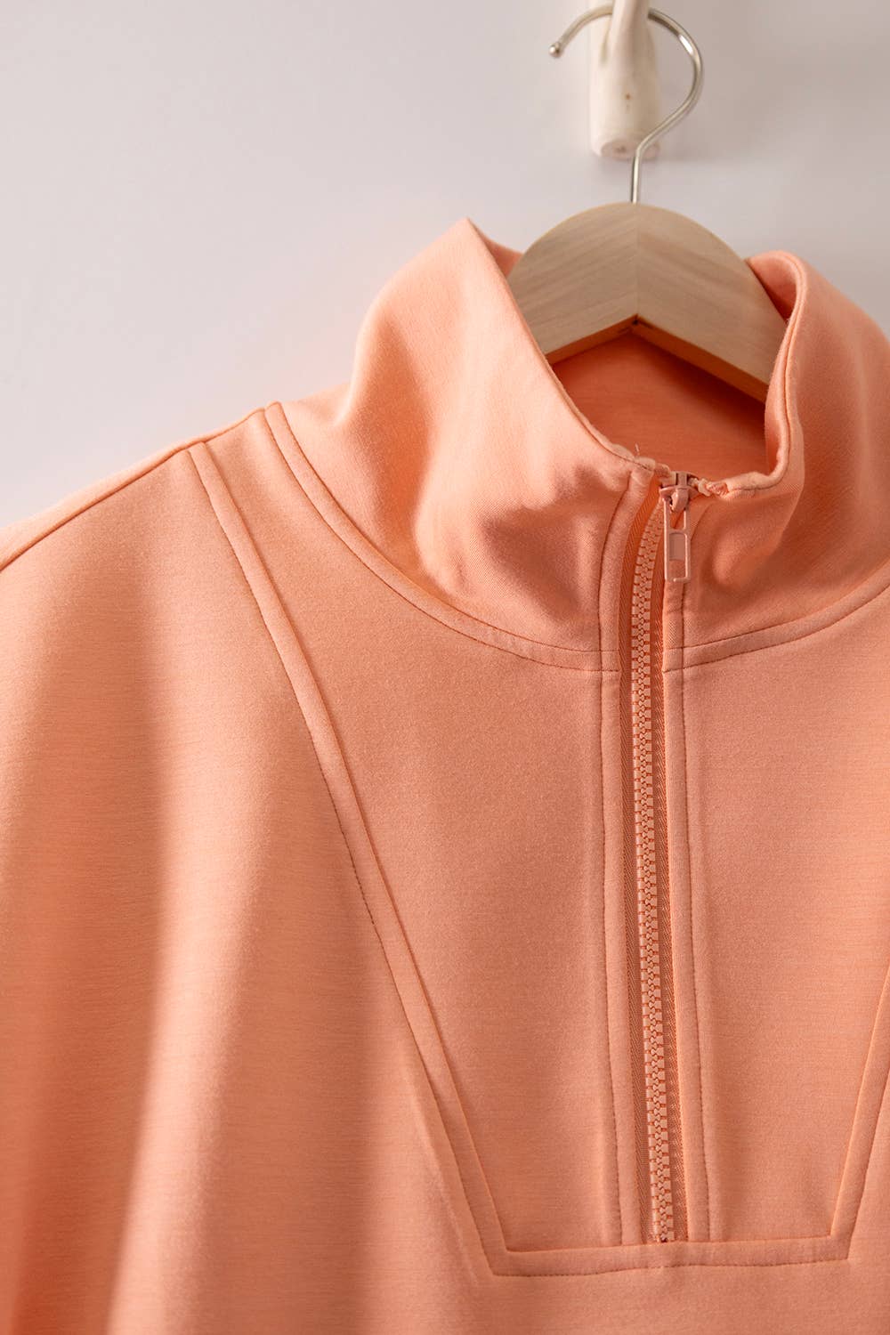 Half-Zip Scallop Active Shorts Set