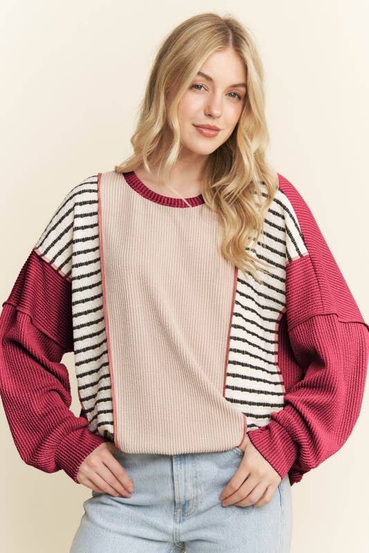 ET7945-10 LONG SLEEVE URBAN RIB AND STRIPE COLOR BLOCK TOP: DK RED / 2-2-2 (S-M-L)