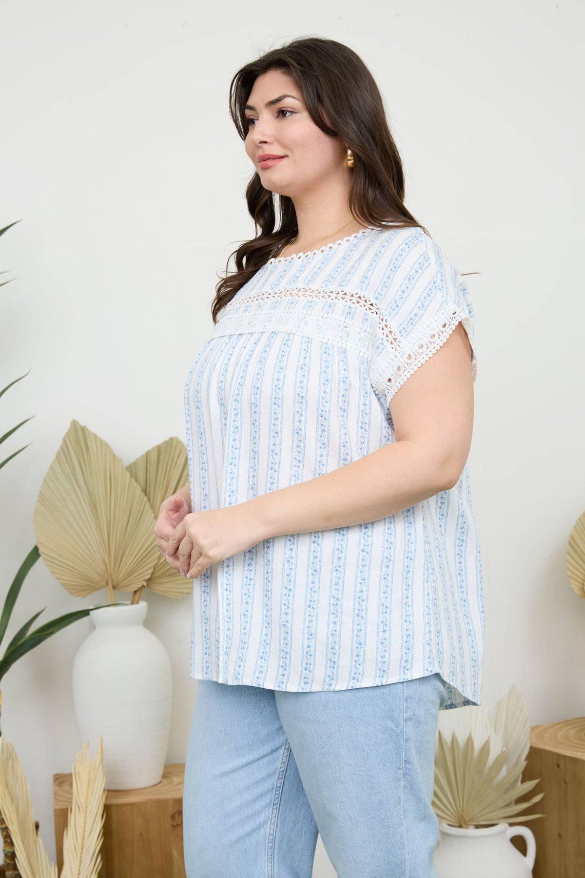 PLUS STRIPE FLORAL BATWING SHORT SLEEVE TOP